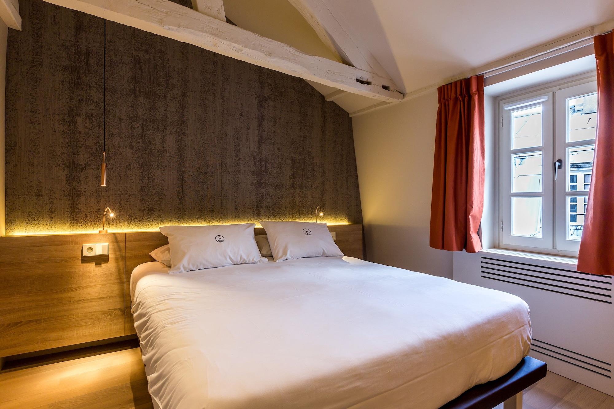 Hotel De Lille - Saint-Germain Des Pres Paris Luaran gambar