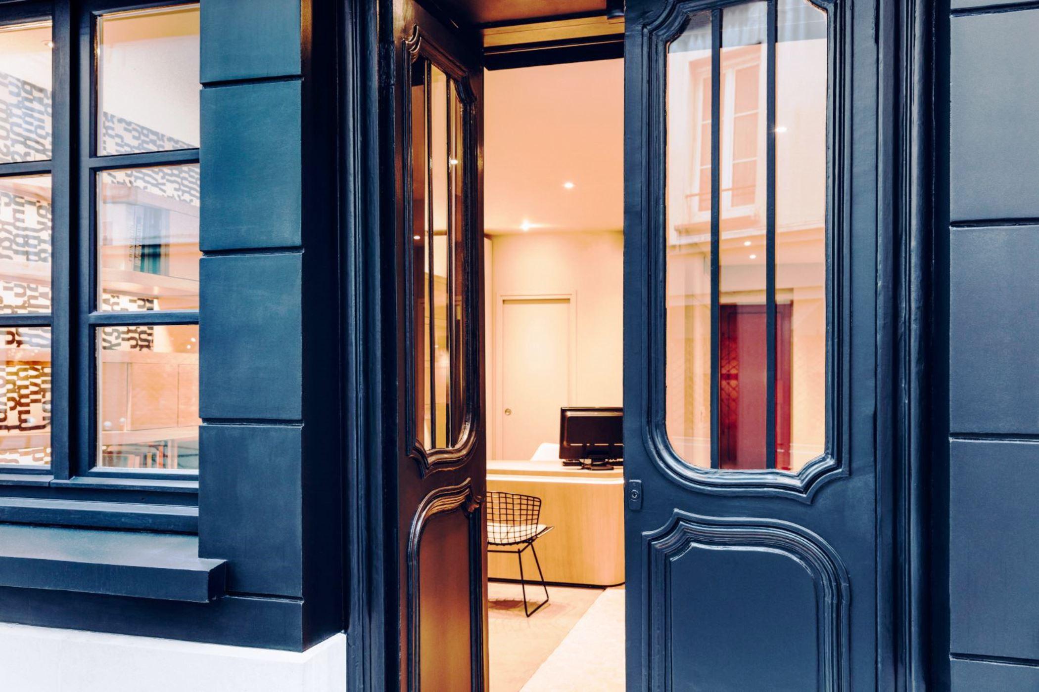 Hotel De Lille - Saint-Germain Des Pres Paris Luaran gambar